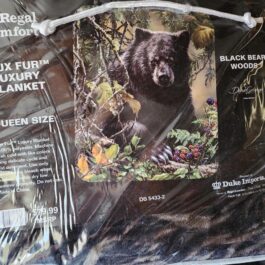 Queen Blanket – Black Bear